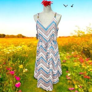 Halo Chevron Patterned Sleeveless Dress, Red, white and blue with Tie sash Sz M